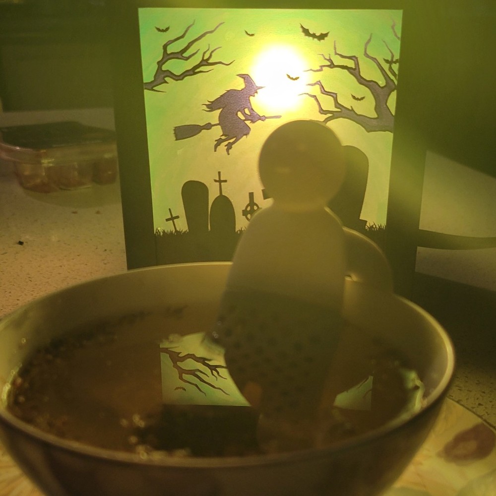 Meet your Posher, MWE